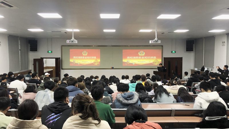 高压电工证复审培训费用通常包括以下几个方面：